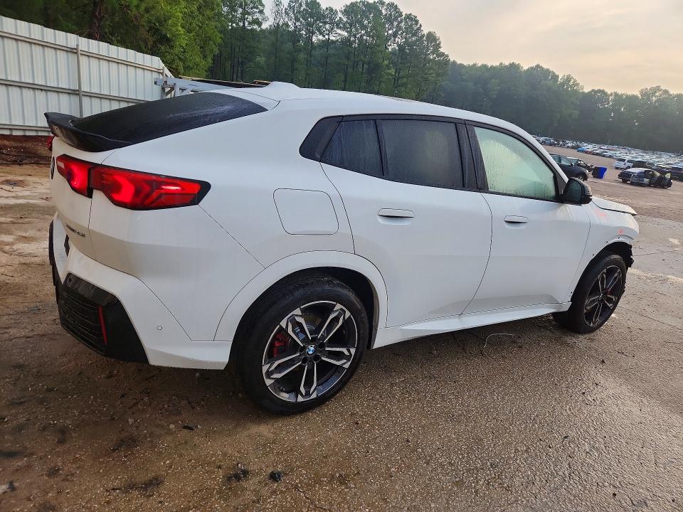 Продажа на аукционе авто 2026 Bmw X2, vin: WBX63GM03T5668504, номер лота: 61960426