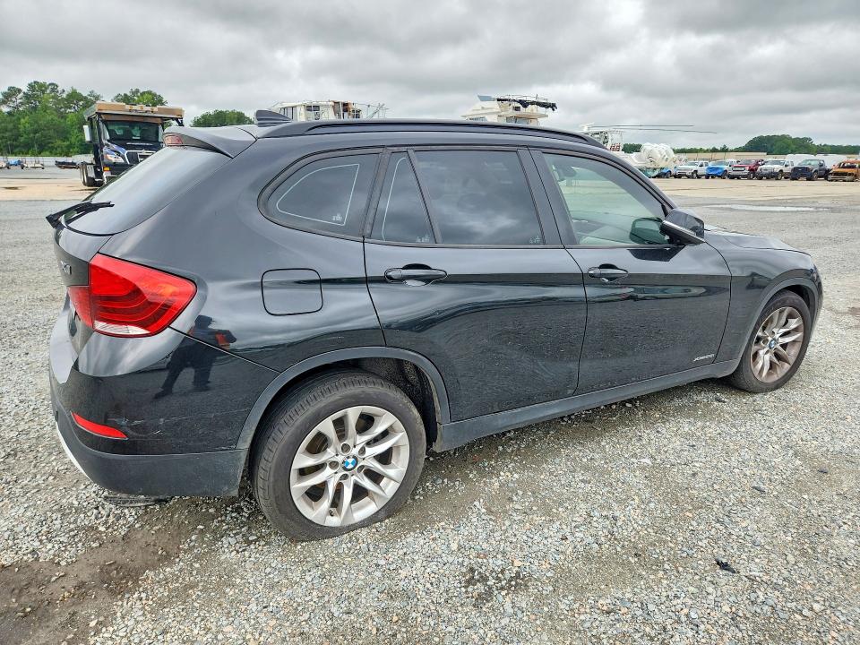 60380046 :رقم المزاد ، WBAVL1C50FVY31968 vin ، 2015 Bmw X1 مزاد بيع