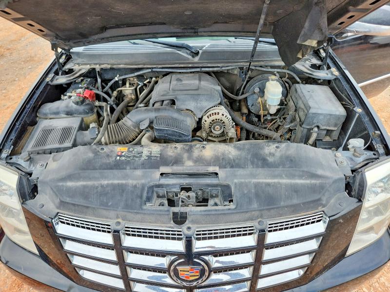 61435196 :رقم المزاد ، 1GYUKCEF0AR229330 vin ، 2010 Cadillac Escalade مزاد بيع