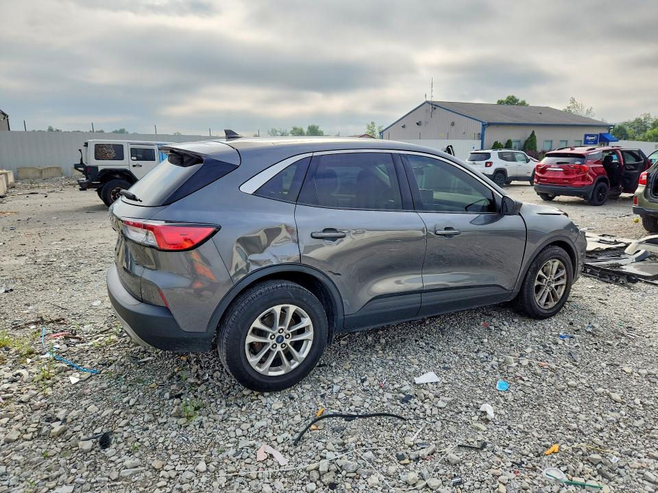 Продаж на аукціоні авто 2022 Ford Escape, vin: 1FMCU0G67NUA85149, номер лоту: 61793736