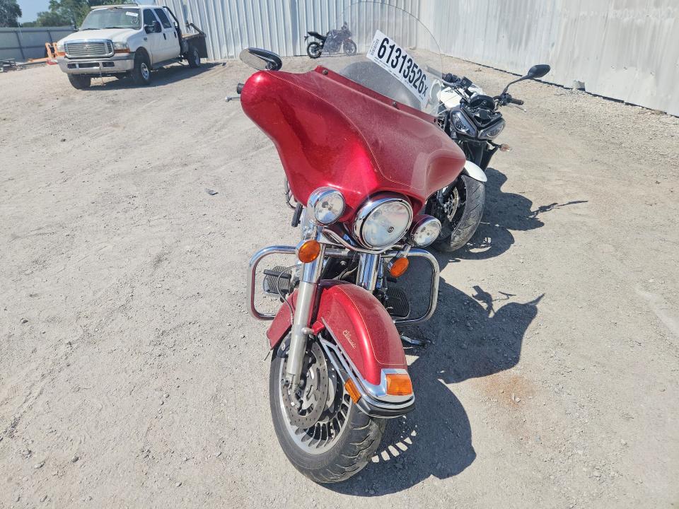 61313526 :رقم المزاد ، 1HD1FFM11CB645336 vin ، 2012 Harley-davidson Flhtc مزاد بيع