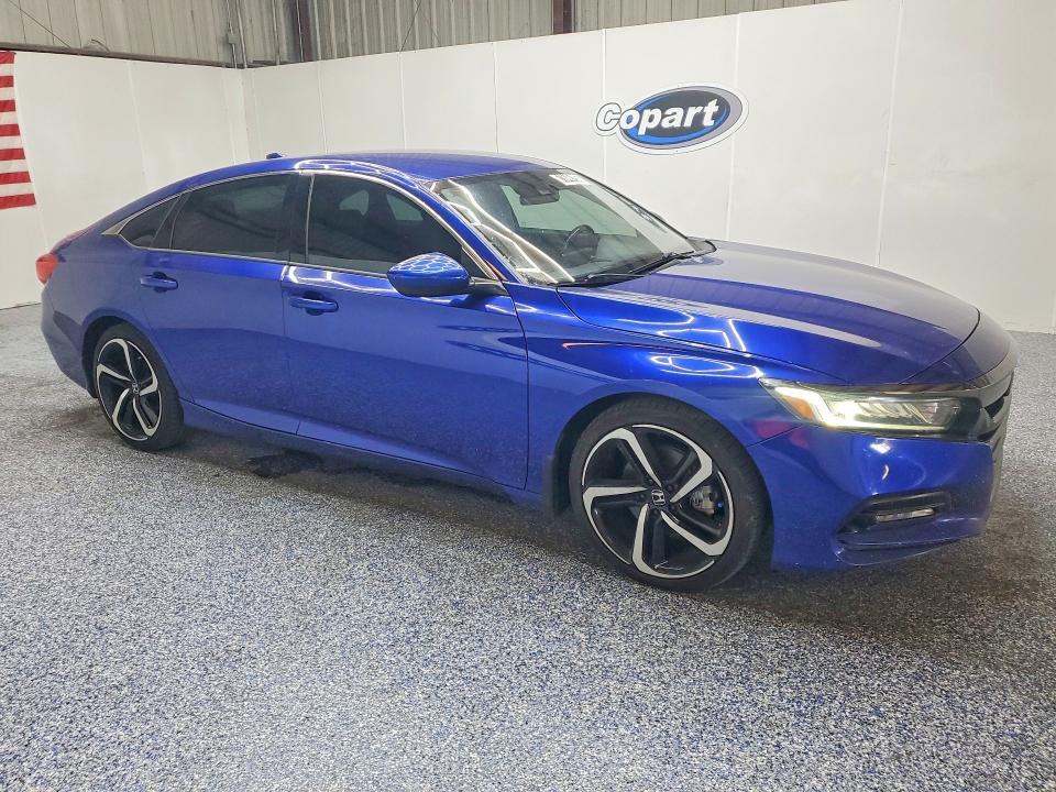 Продажа на аукционе авто 2019 Honda Accord, vin: 1HGCV1F3XKA153859, номер лота: 61846196