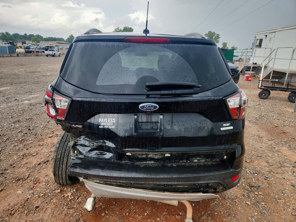 2018 Ford Escape მანქანა იყიდება აუქციონზე, vin: 1FMCU0GD9JUA12325, აუქციონის ნომერი: 61591856