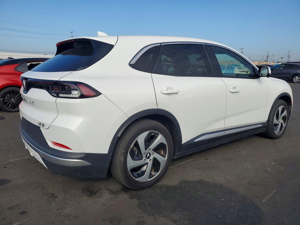 2023 Vinfast Vf 8 მანქანა იყიდება აუქციონზე, vin: RLLV1AEB9PH005038, აუქციონის ნომერი: 60719566