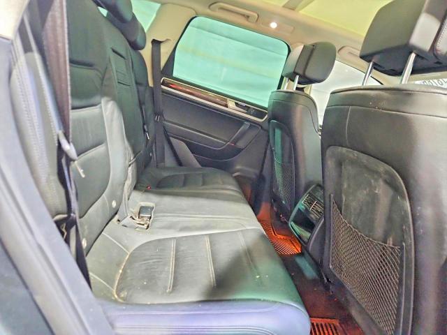 2016 Volkswagen Touareg მანქანა იყიდება აუქციონზე, vin: WVGEP9BP0GD001972, აუქციონის ნომერი: 63138446