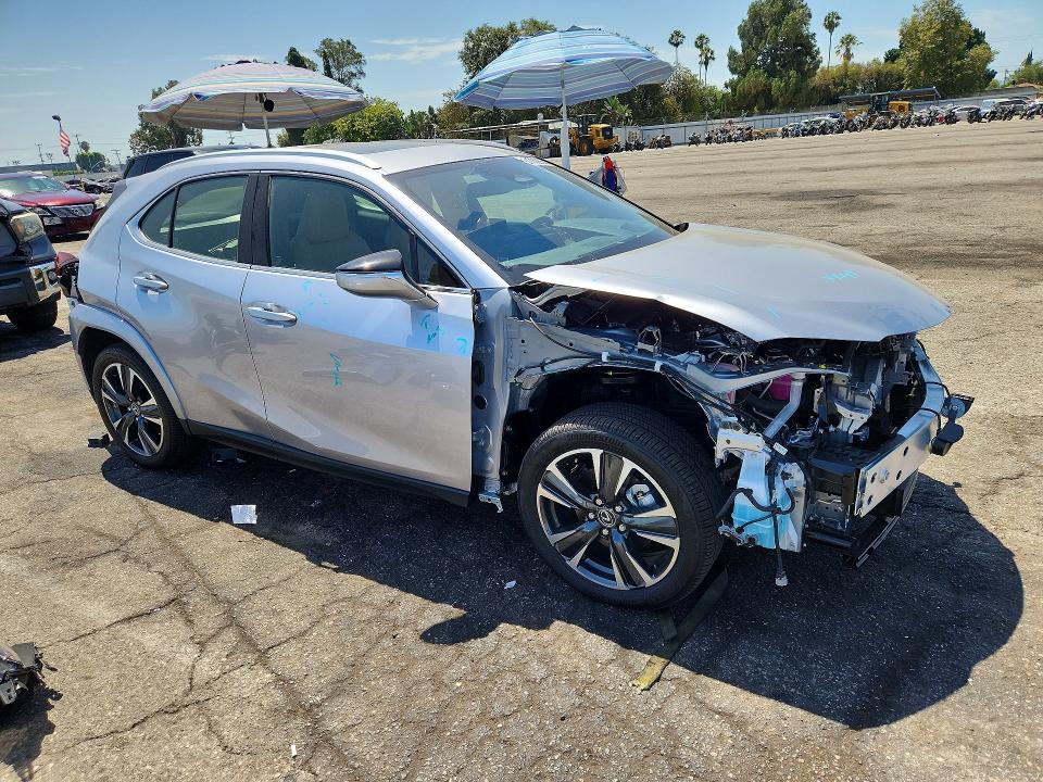 61730866 :رقم المزاد ، JTHYBJAH5T2044980 vin ، 2026 Lexus Ux 300h مزاد بيع