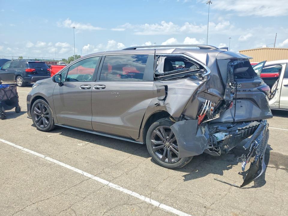 2022 Toyota Sienna მანქანა იყიდება აუქციონზე, vin: 5TDDRKEC1NS106676, აუქციონის ნომერი: 61816966
