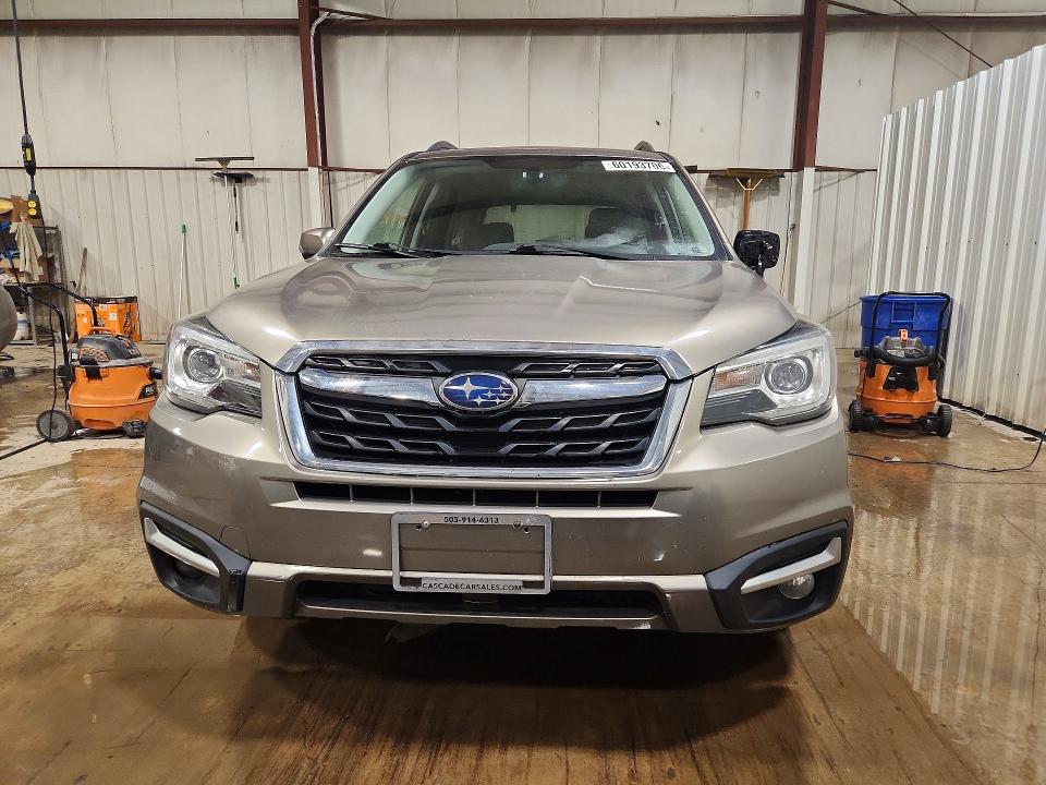 60193706 :رقم المزاد ، JF2SJATCXHH540486 vin ، 2017 Subaru Forester مزاد بيع