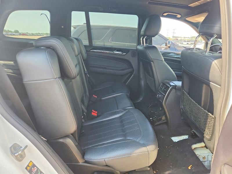 62105676 :رقم المزاد ، 4JGDF6EE9HA812308 vin ، 2017 Mercedes-benz Gls مزاد بيع