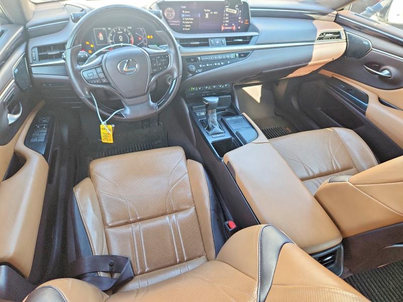 59740306 :رقم المزاد ، 58ABZ1B17KU027609 vin ، 2019 Lexus Es مزاد بيع