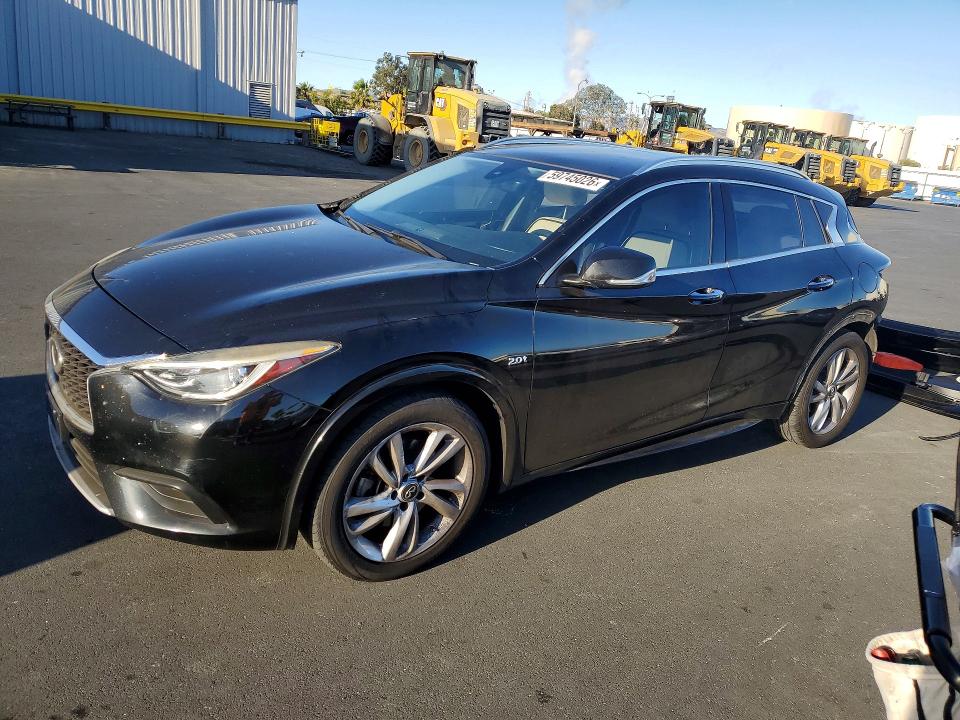 59745026 :رقم المزاد ، SJKCH5CP9KA007633 vin ، 2019 Infiniti Qx30 مزاد بيع
