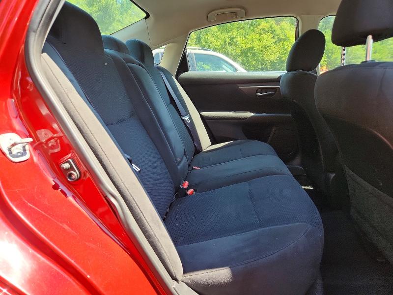 62438486 :رقم المزاد ، 1N4AL3AP0FN318985 vin ، 2015 Nissan Altima مزاد بيع