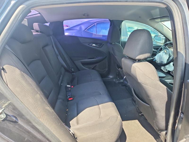 61939346 :رقم المزاد ، 1G1ZD5ST0JF150438 vin ، 2018 Chevrolet Malibu مزاد بيع