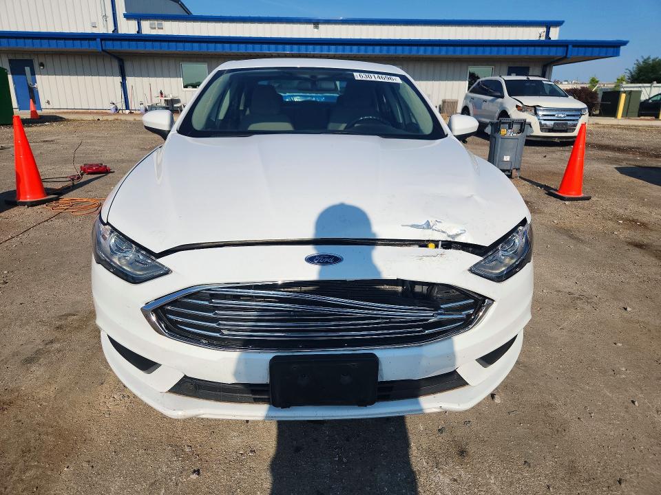 2017 Ford Fusion მანქანა იყიდება აუქციონზე, vin: 3FA6P0G73HR372359, აუქციონის ნომერი: 63014696