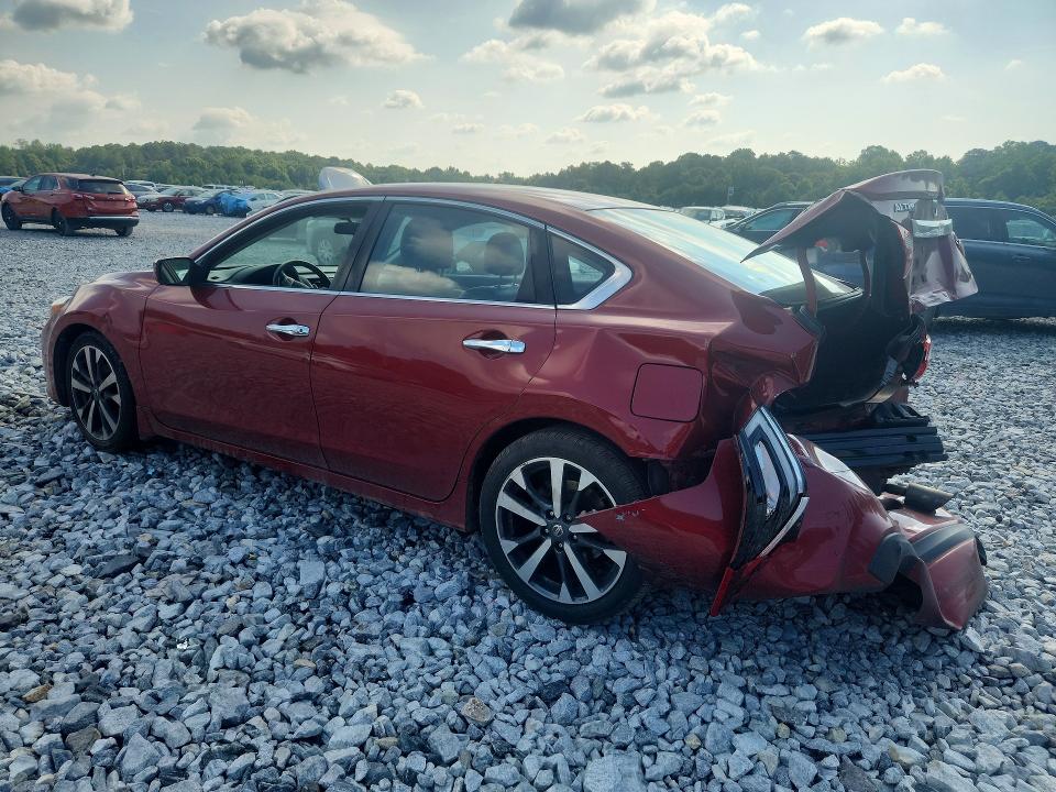 2017 Nissan Altima მანქანა იყიდება აუქციონზე, vin: 1N4AL3AP2HC162513, აუქციონის ნომერი: 60555106