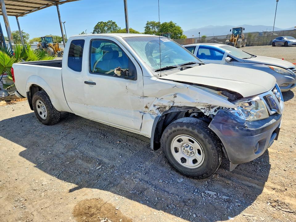 59995616 :رقم المزاد ، 1N6BD0CT9JN760979 vin ، 2018 Nissan Frontier مزاد بيع