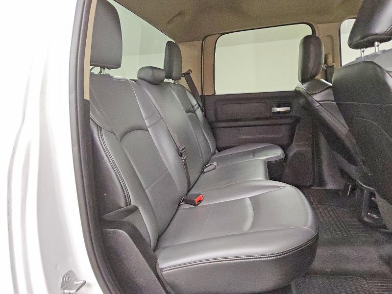 59919416 :رقم المزاد ، 3C6UR5CJ2KG512700 vin ، 2019 Ram 2500 مزاد بيع