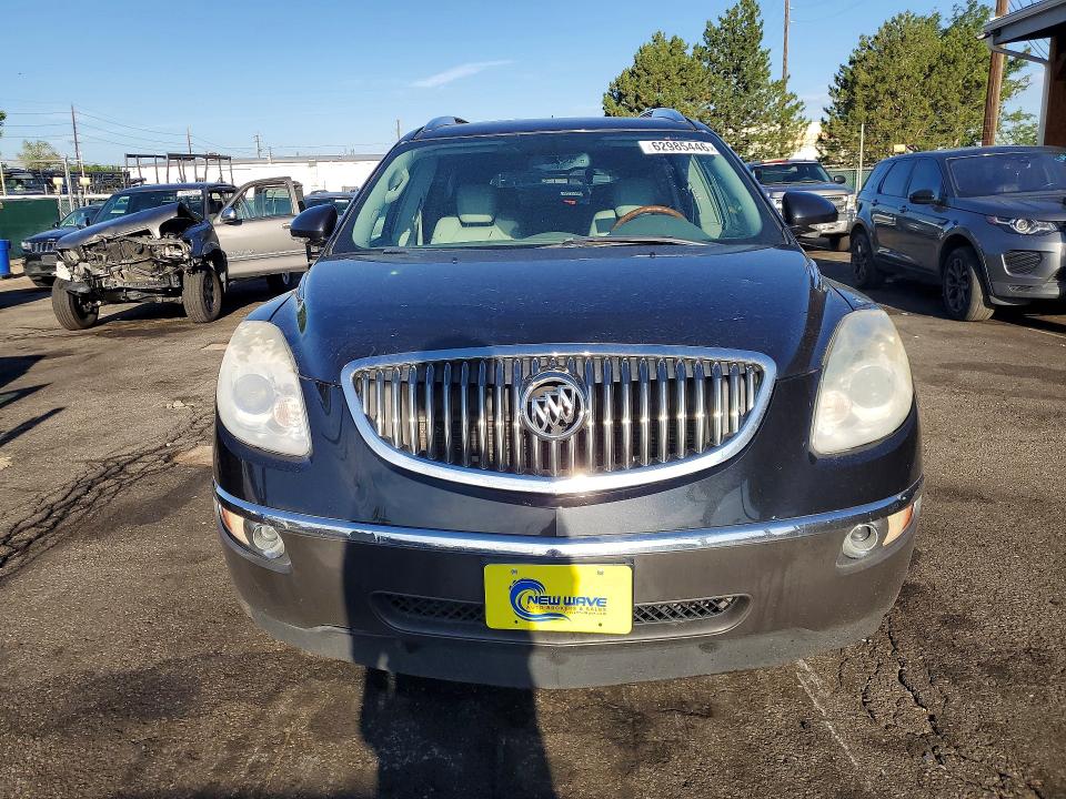 62985446 :رقم المزاد ، 5GAEV23788J128540 vin ، 2008 Buick Enclave مزاد بيع