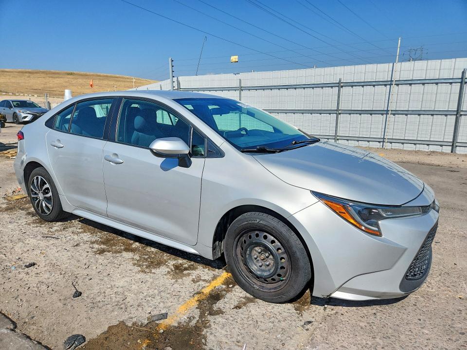 61933756 :رقم المزاد ، 5YFEPMAEXMP191134 vin ، 2021 Toyota Corolla مزاد بيع