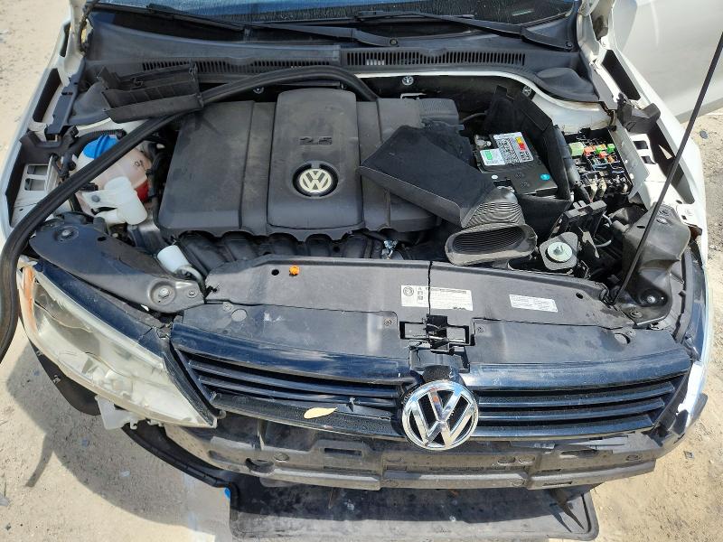 60246796 :رقم المزاد ، 3VWDX7AJ2CM387971 vin ، 2012 Volkswagen Jetta مزاد بيع
