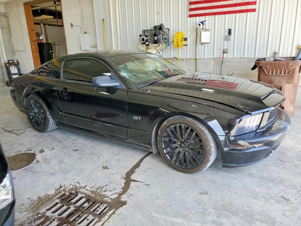 Продажа на аукционе авто 2005 Ford Mustang, vin: 1ZVFT82H655158739, номер лота: 58507626