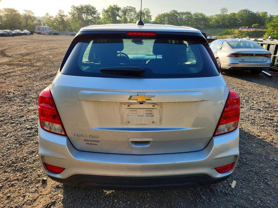 59092746 :رقم المزاد ، KL7CJNSB6JB622126 vin ، 2018 Chevrolet Trax مزاد بيع