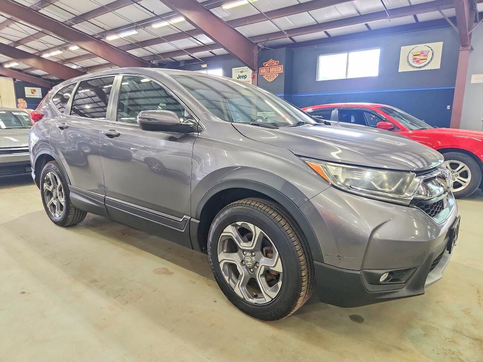 Продажа на аукционе авто 2018 Honda Cr-v, vin: 7FARW2H82JE021676, номер лота: 60557386