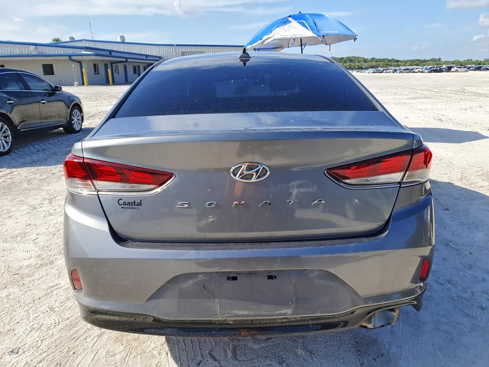 2018 Hyundai Sonata მანქანა იყიდება აუქციონზე, vin: 5NPE34AF9JH672800, აუქციონის ნომერი: 61748386