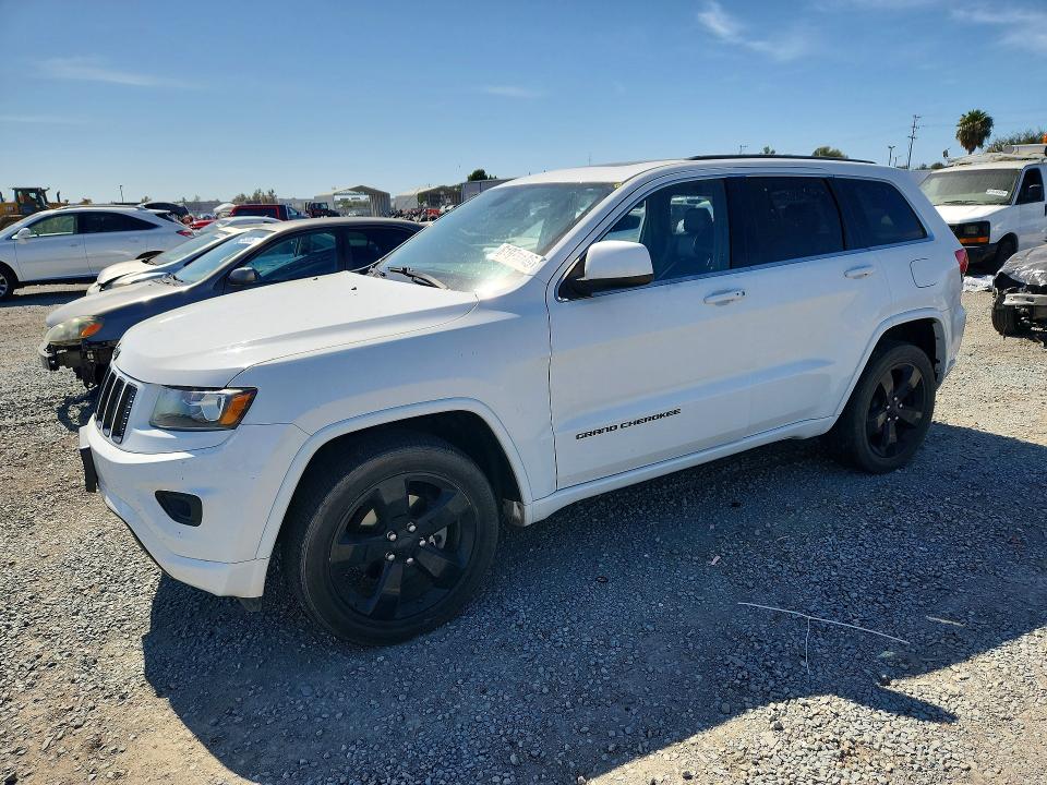 61978446 :رقم المزاد ، 1C4RJEAG0FC749384 vin ، 2015 Jeep Grand Cherokee مزاد بيع