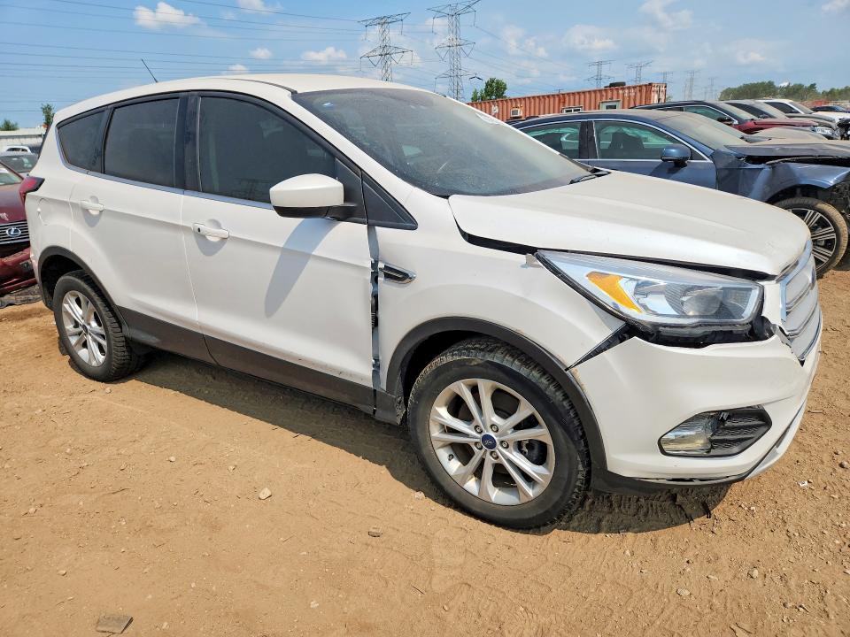 62404336 :رقم المزاد ، 1FMCU9GD3KUB96683 vin ، 2019 Ford Escape مزاد بيع