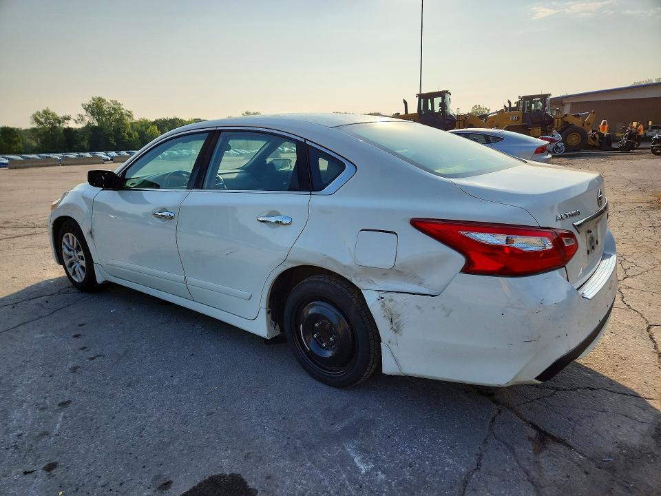 Продаж на аукціоні авто 2017 Nissan Altima, vin: 1N4AL3APXHC246840, номер лоту: 62304366