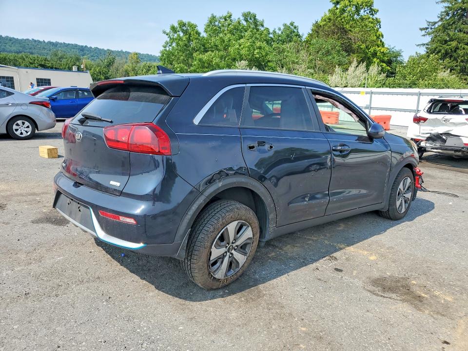 2018 Kia Niro მანქანა იყიდება აუქციონზე, vin: KNDCM3LD5J5136274, აუქციონის ნომერი: 61295296