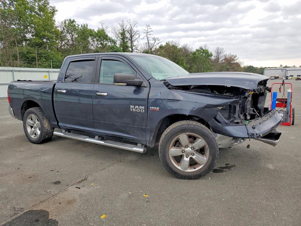 61975336 :رقم المزاد ، 1C6RR7LT0DS570819 vin ، 2013 Ram 1500 مزاد بيع
