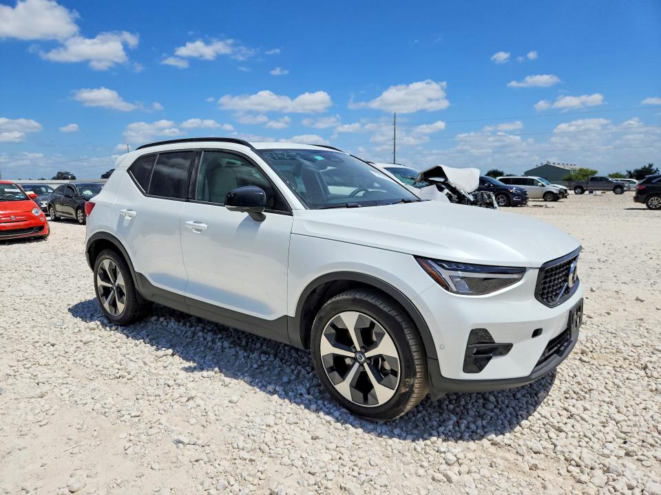 Продажа на аукционе авто 2023 Volvo Xc40, vin: YV4L12UW5P2952508, номер лота: 62926956