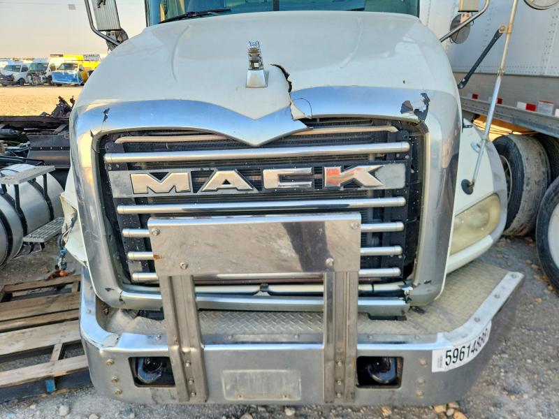 Продажа на аукционе авто 2014 Mack Gu800, vin: 1M2AX13C3EM026406, номер лота: 59614886
