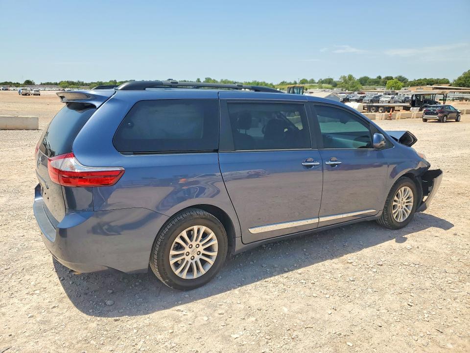 Продажа на аукционе авто 2017 Toyota Sienna, vin: 5TDYZ3DC2HS874440, номер лота: 60800486