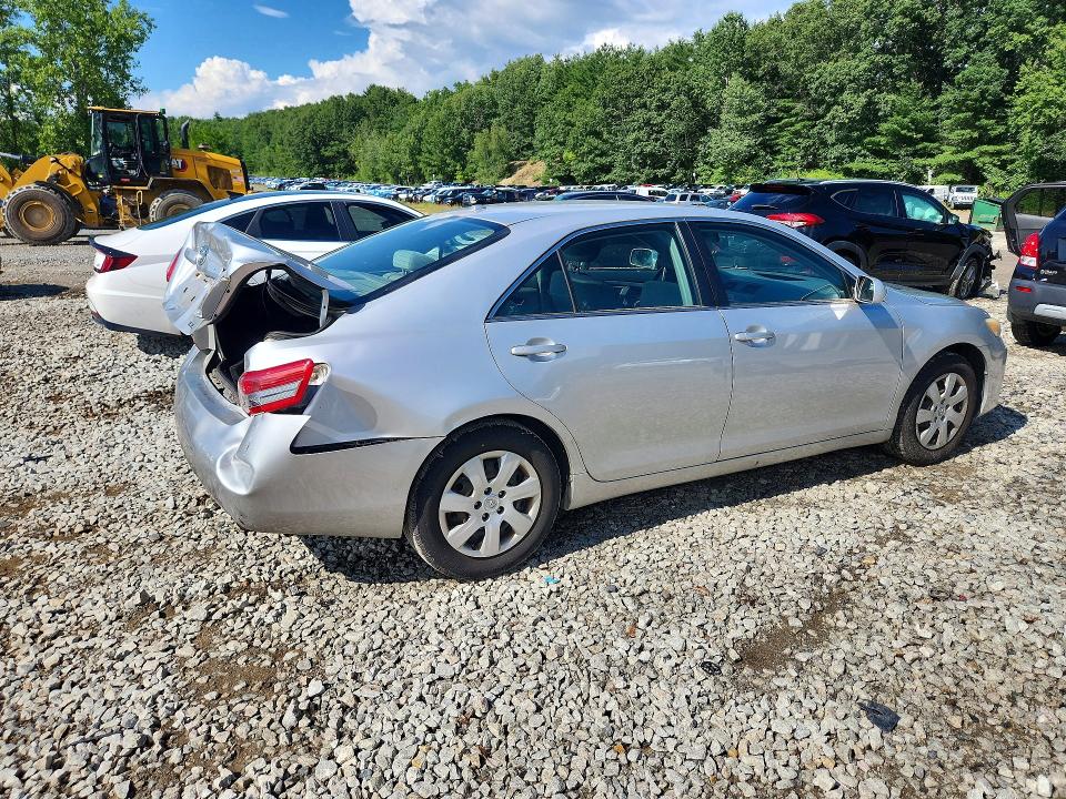 63556796 :رقم المزاد ، 4T1BF3EK3BU754665 vin ، 2011 Toyota Camry مزاد بيع