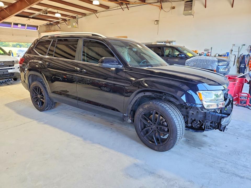 Продажа на аукционе авто 2019 Volkswagen Atlas, vin: 1V2UR2CA7KC598191, номер лота: 61924786