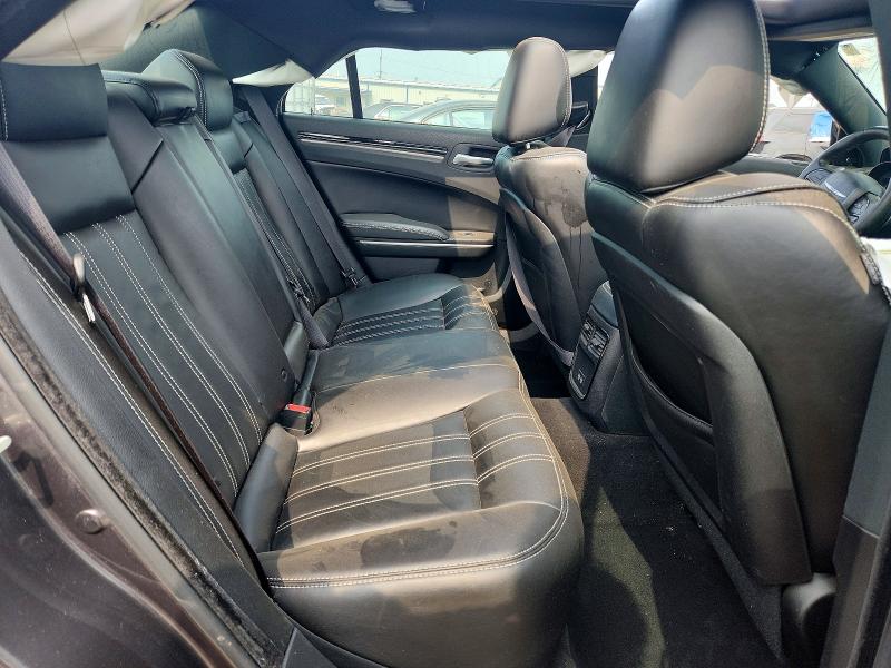 61083876 :رقم المزاد ، 2C3CCABG0PH637002 vin ، 2023 Chrysler 300 مزاد بيع