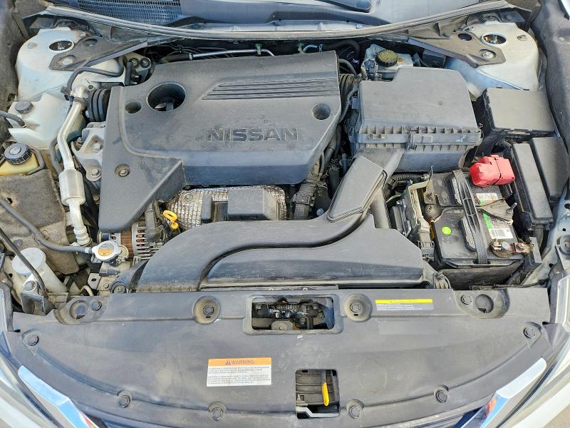2018 Nissan Altima მანქანა იყიდება აუქციონზე, vin: 1N4AL3AP6JC220810, აუქციონის ნომერი: 61168376