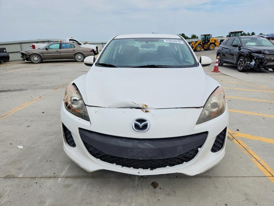 63652816 :رقم المزاد ، JM1BL1TF4D1817400 vin ، 2013 Mazda 3 مزاد بيع