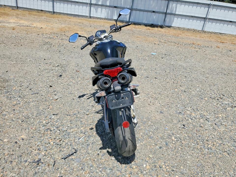 59720826 :رقم المزاد ، ZD4RAC014GS001542 vin ، 2016 Aprilia Shiver مزاد بيع
