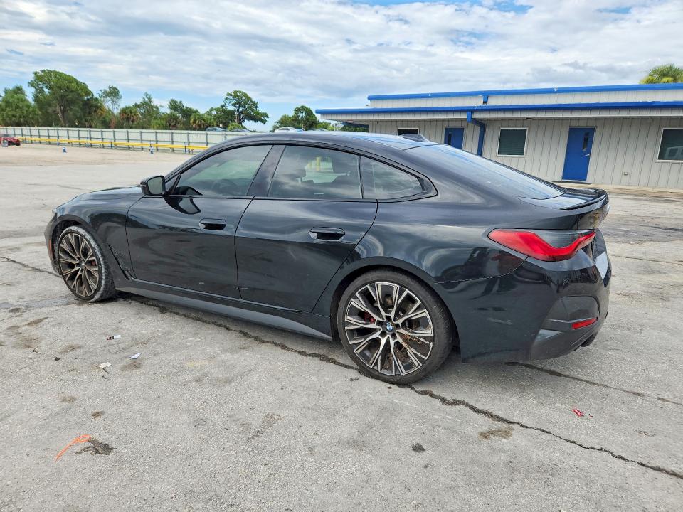 59694006 :رقم المزاد ، WBA63AV06NFM12750 vin ، 2022 Bmw 430i مزاد بيع