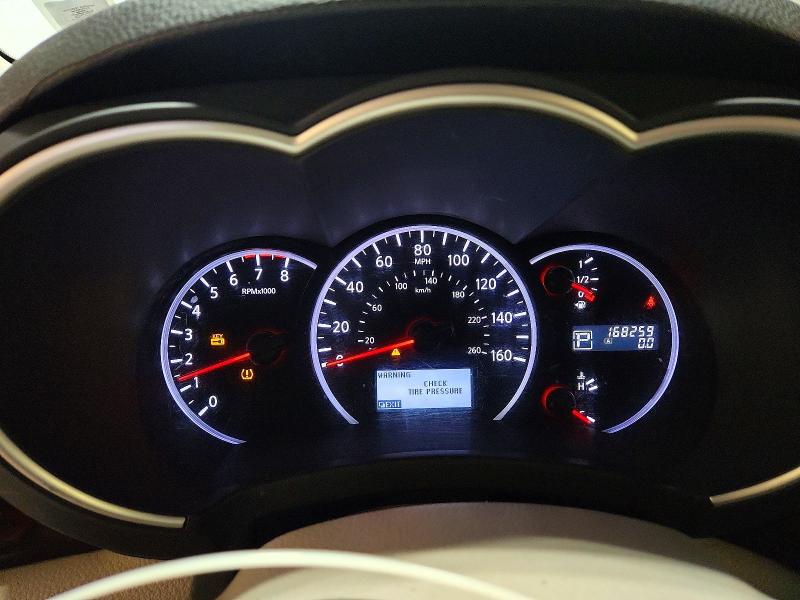 61690506 :رقم المزاد ، JN8AE2KP5B9005788 vin ، 2011 Nissan Quest مزاد بيع