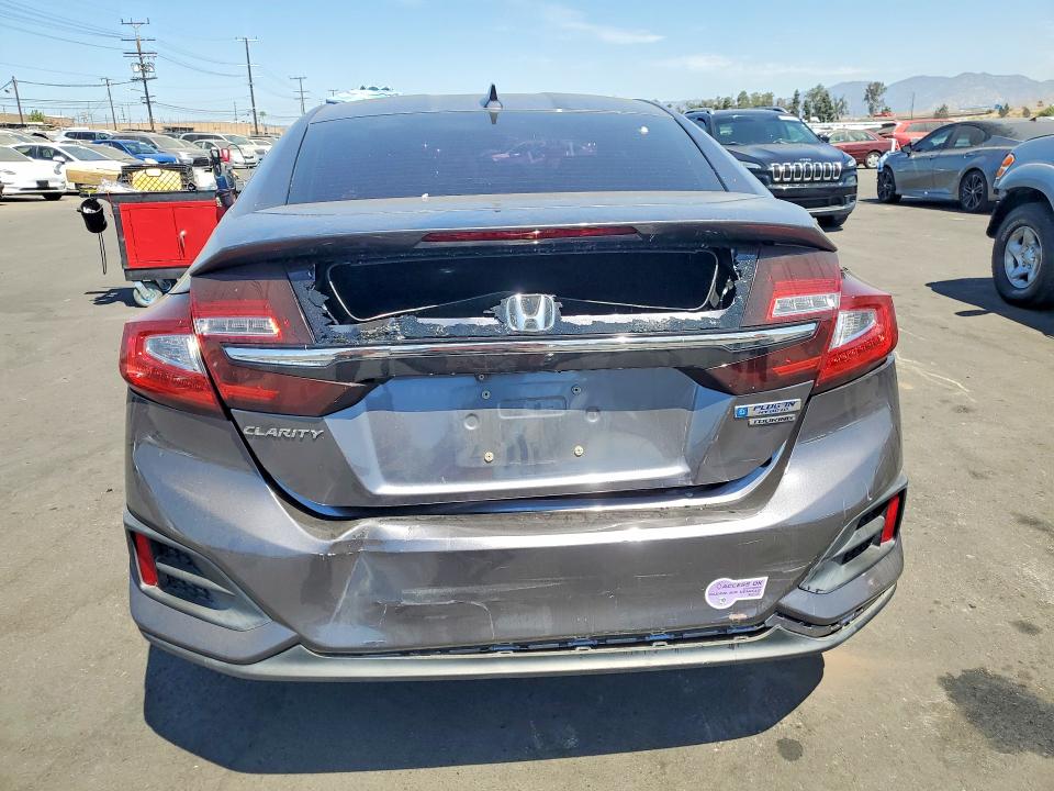 Продажа на аукционе авто 2018 Honda Clarity, vin: JHMZC5F33JC023865, номер лота: 62208196