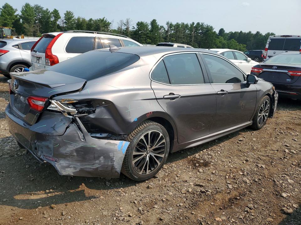 59879956 :رقم المزاد ، 4T1G11AK2LU873940 vin ، 2020 Toyota Camry مزاد بيع