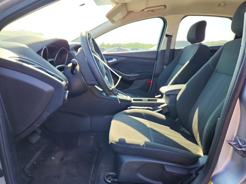62917466 :رقم المزاد ، 1FADP3F23JL319972 vin ، 2018 Ford Focus مزاد بيع