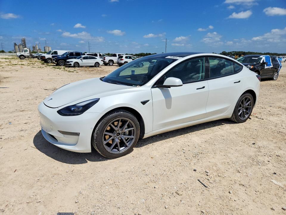 2022 Tesla Model 3 მანქანა იყიდება აუქციონზე, vin: 5YJ3E1EB3NF289639, აუქციონის ნომერი: 62573206