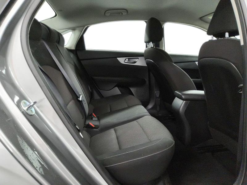 61125146 :رقم المزاد ، 3KPF24AD7NE501513 vin ، 2022 Kia Forte مزاد بيع