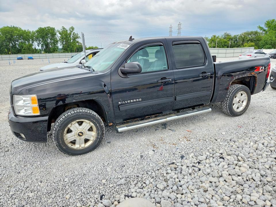 2013 Chevrolet Silverado მანქანა იყიდება აუქციონზე, vin: 3GCPKSE76DG319205, აუქციონის ნომერი: 62466586